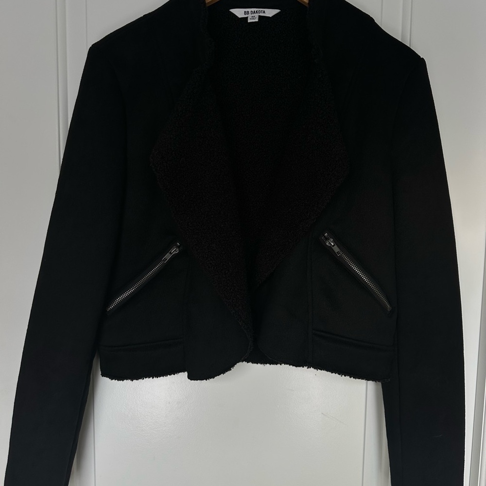 BB Dakota Black Women's Blazer with Zipper Details - Picture 4 of 9